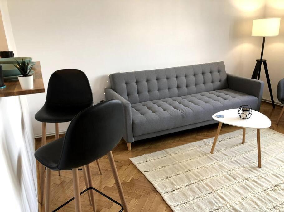 Lovely Studio Bukares Bagian luar foto