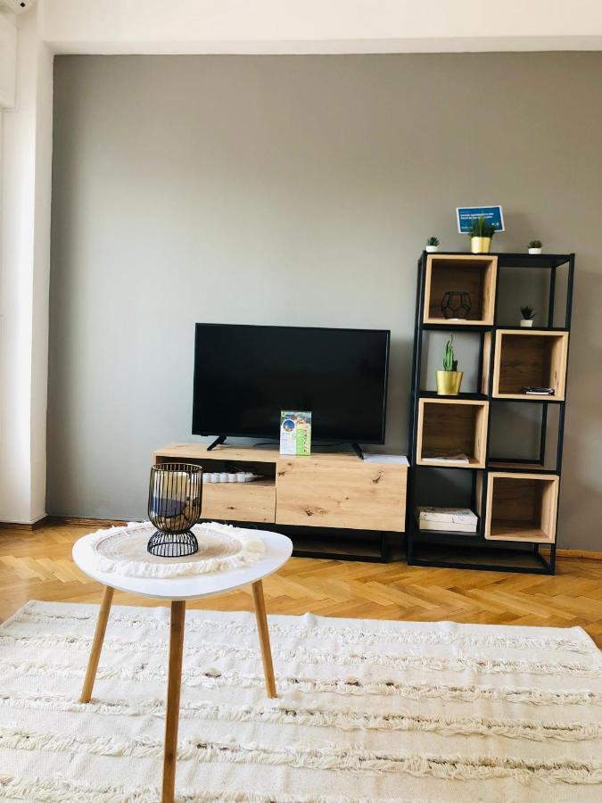 Lovely Studio Bukares Bagian luar foto